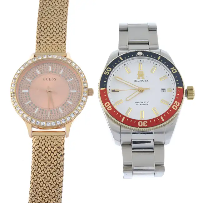 Bag of watches. Approximately 100.