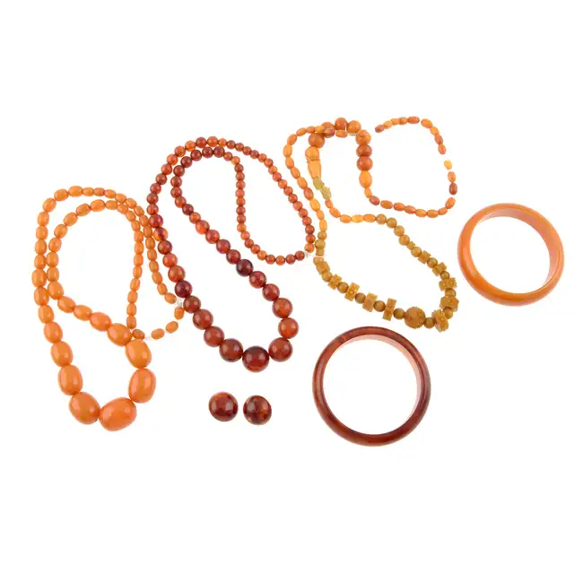 Selection of amber & resin jewellery