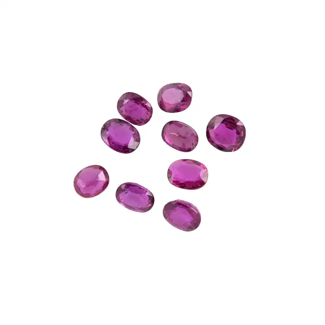 Nine oval-shape rubies, 3.95ct