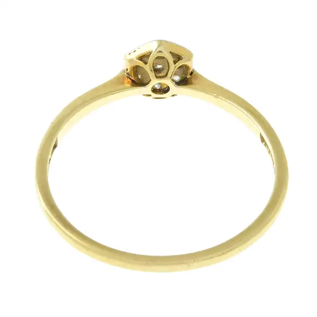 Mid 20th century diamond cluster ring