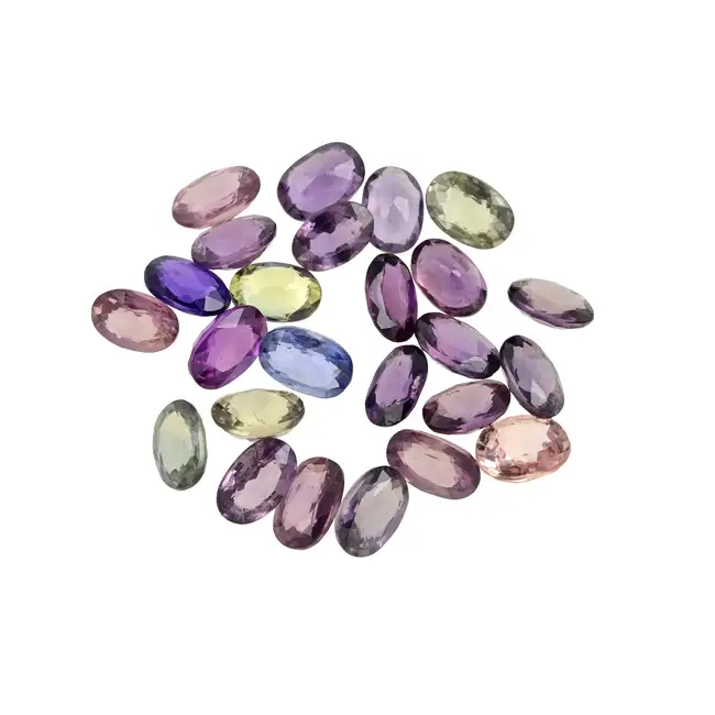 Assorted oval-shape sapphires, 15.20ct