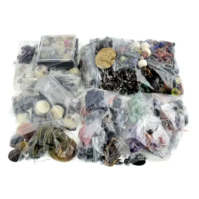 Assorted gemstones, 6.26kg