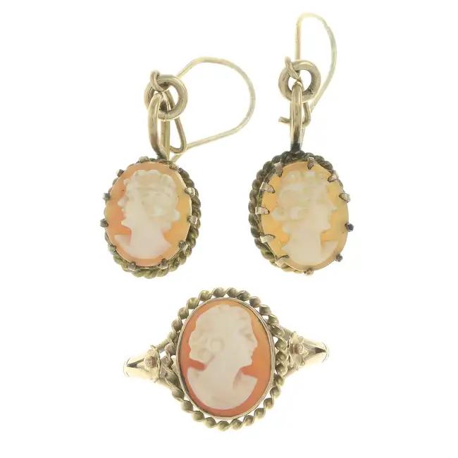 Shell cameo dress ring & drop earrings