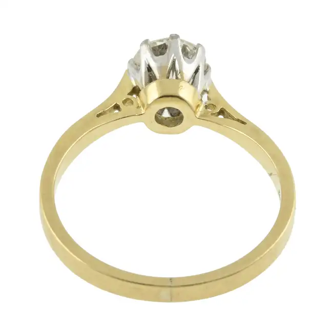 18ct gold diamond single-stone ring