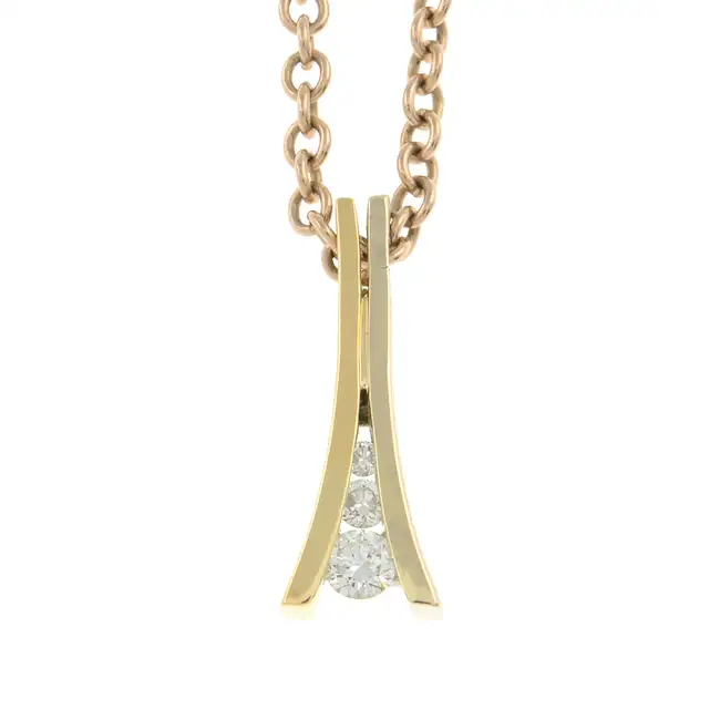 18ct gold diamond pendant, with 9ct gold chain