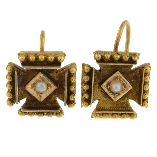 Late 19th century split pearl earrings 