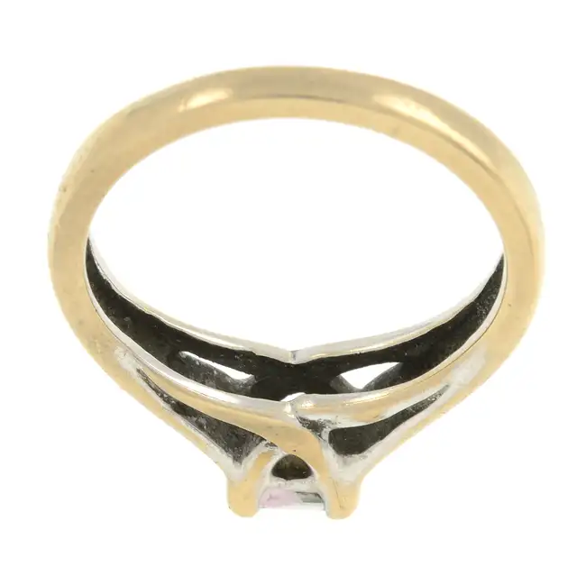 18ct gold diamond single-stone ring