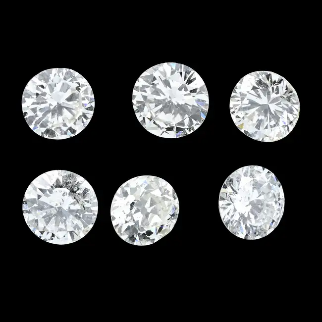 Six circular-shape diamonds, 1.38ct
