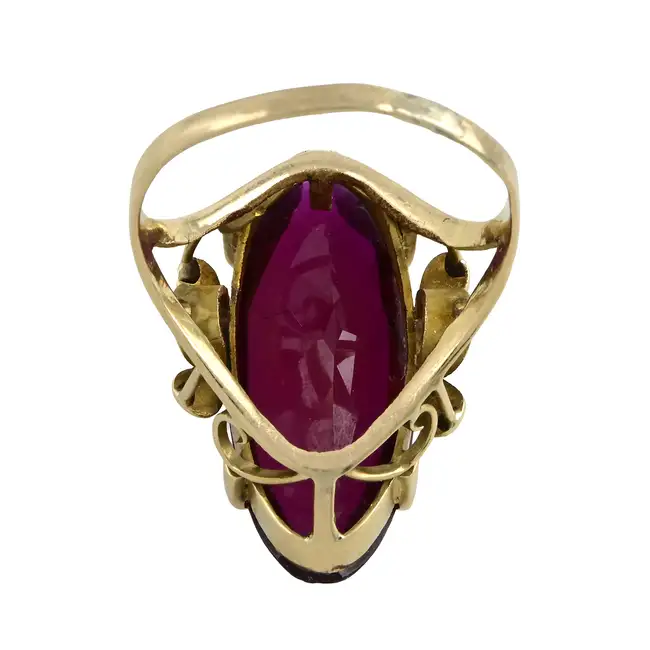 Synthetic ruby single-stone ring