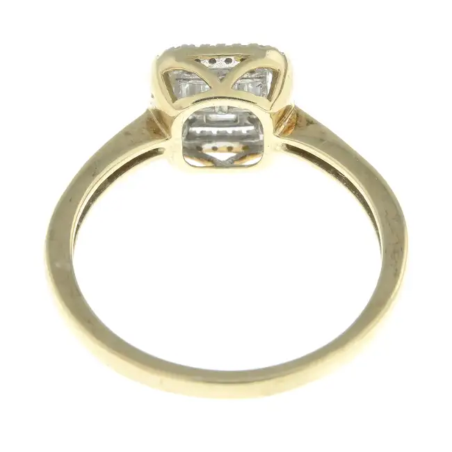 9ct gold diamond cluster dress ring