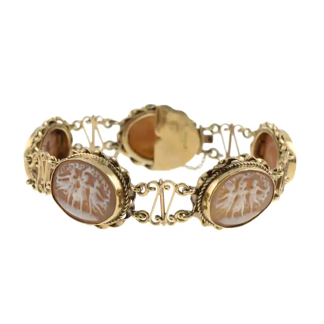 9ct gold shell cameo bracelet