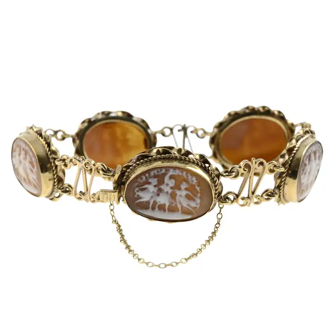 9ct gold shell cameo bracelet