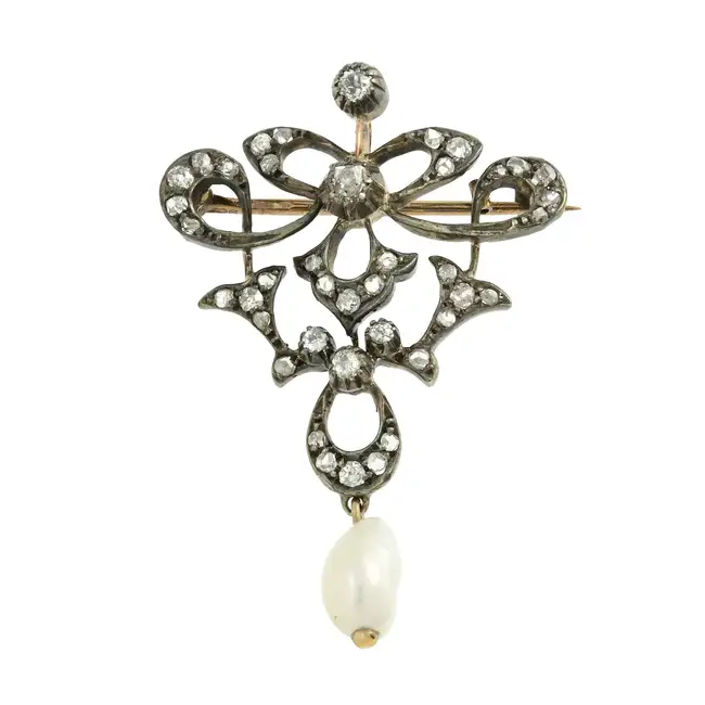 Late 19th century cultured pearl & diamond brooch