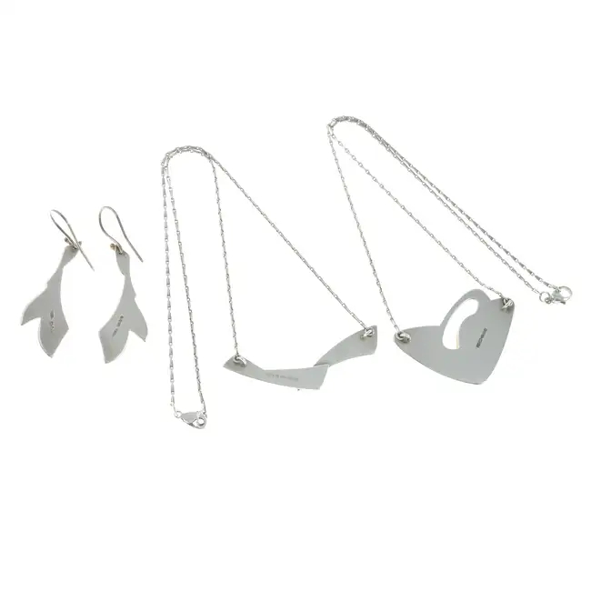 Two silver necklaces & earrings