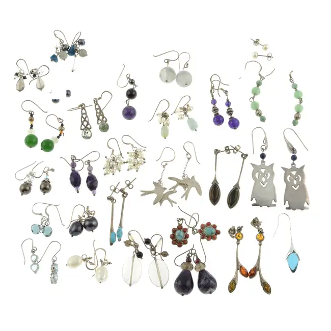 Assorted earrings