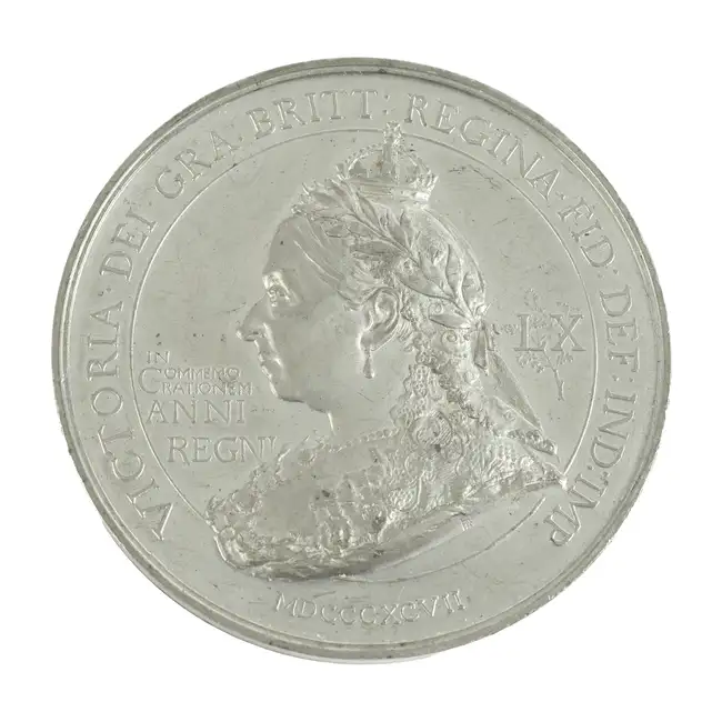 Victoria, Diamond Jubilee 1897, two medals (2)
