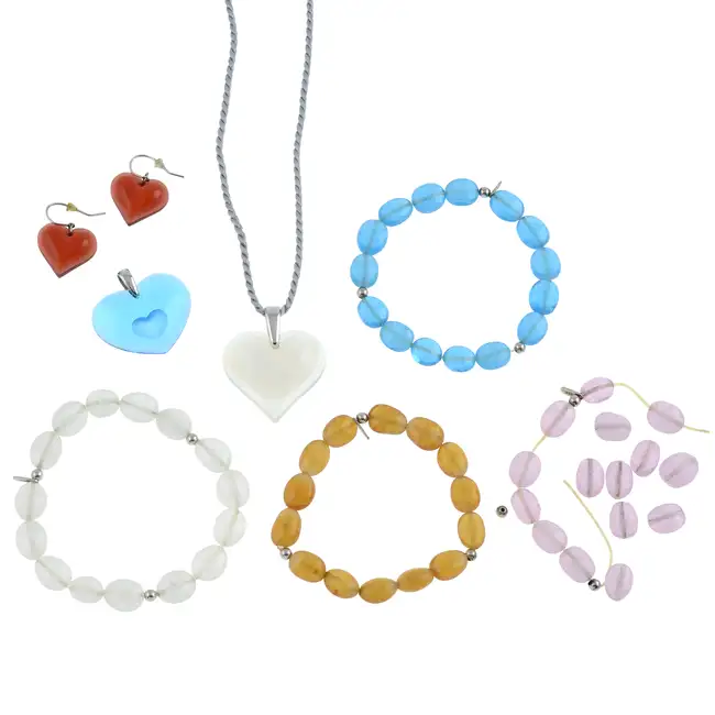 Selection of jewellery, Lalique