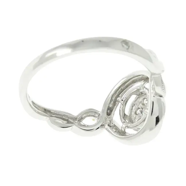 Diamond cluster dress ring