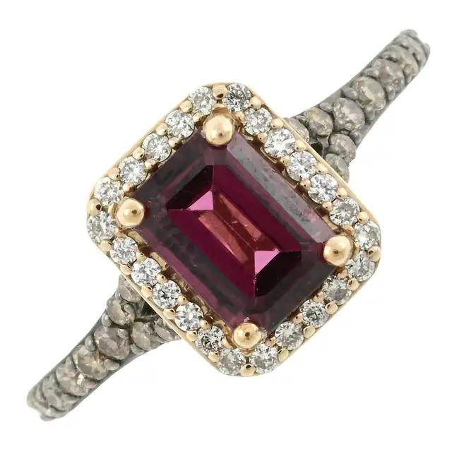 Garnet, diamond & 'brown' diamond cluster ring