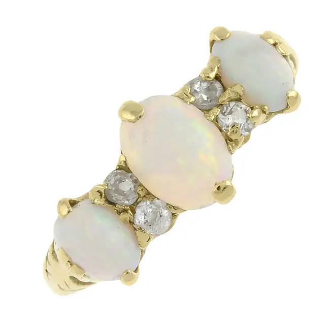 14ct gold opal & diamond dress ring