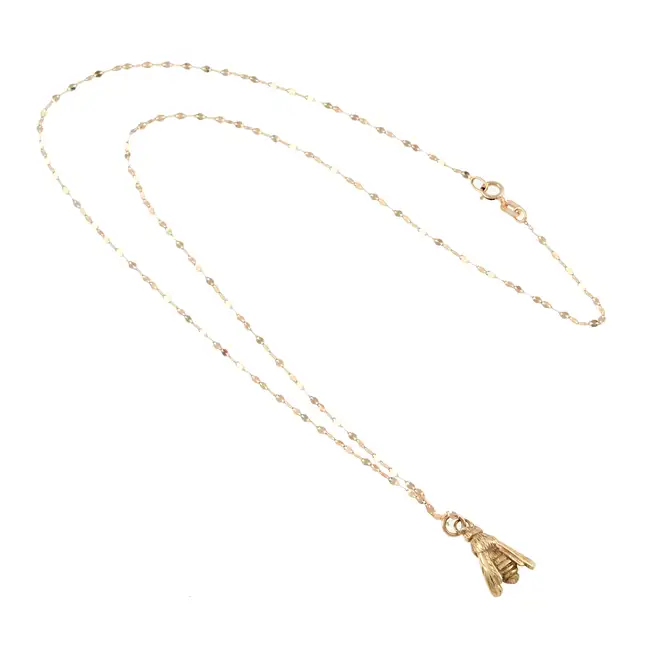 9ct gold bee pendant, with chain