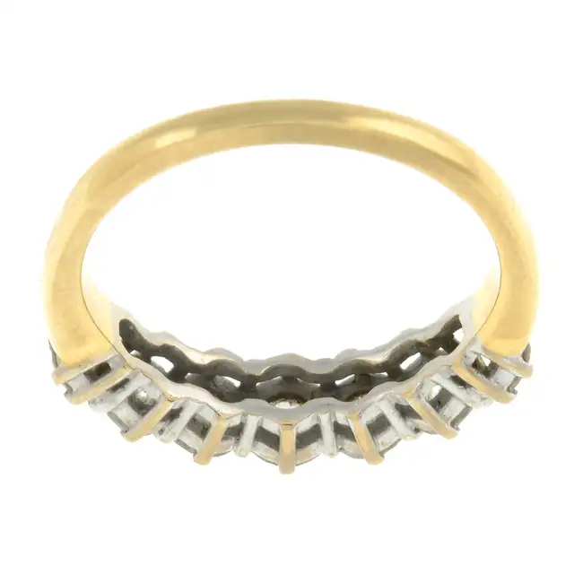 18ct gold diamond seven-stone ring
