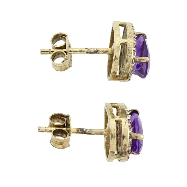 Gem-set earrings & necklace