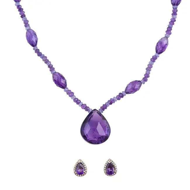 Gem-set earrings & necklace