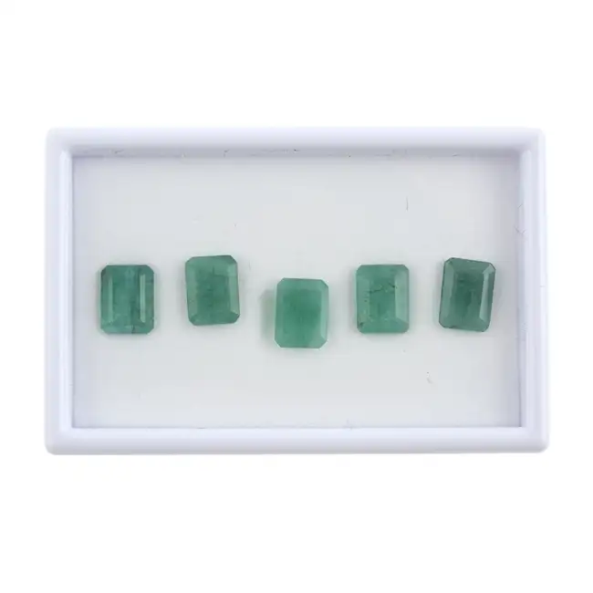 Five rectangular-shape emeralds, 7.84ct