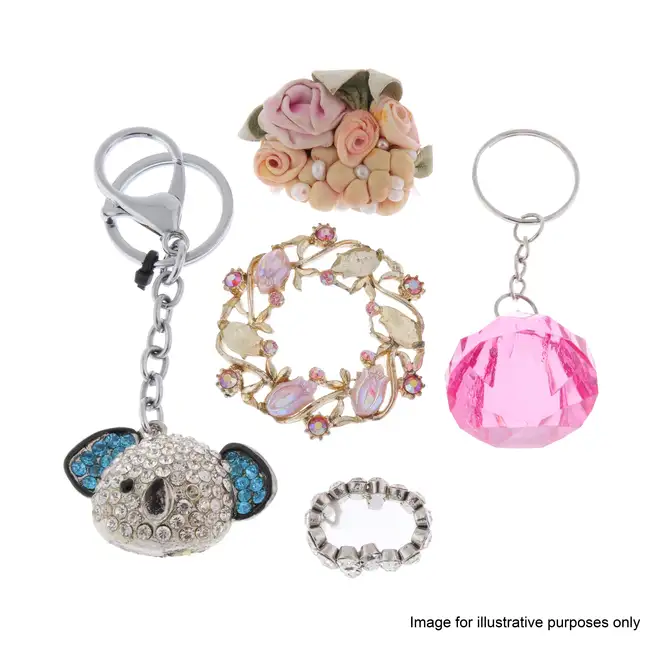 Assorted costume and fashion jewellery, many AF