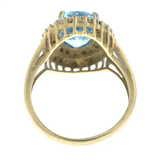 9ct gold topaz & diamond cluster ring