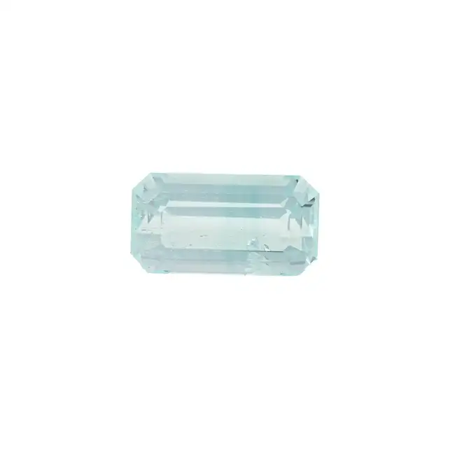 Rectangular-shape emerald, 5.68ct. With report