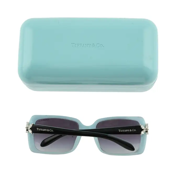Tiffany & Co - sunglasses 