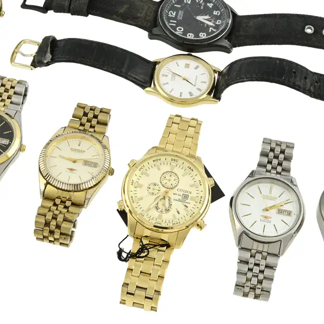 Eight Citizen watches