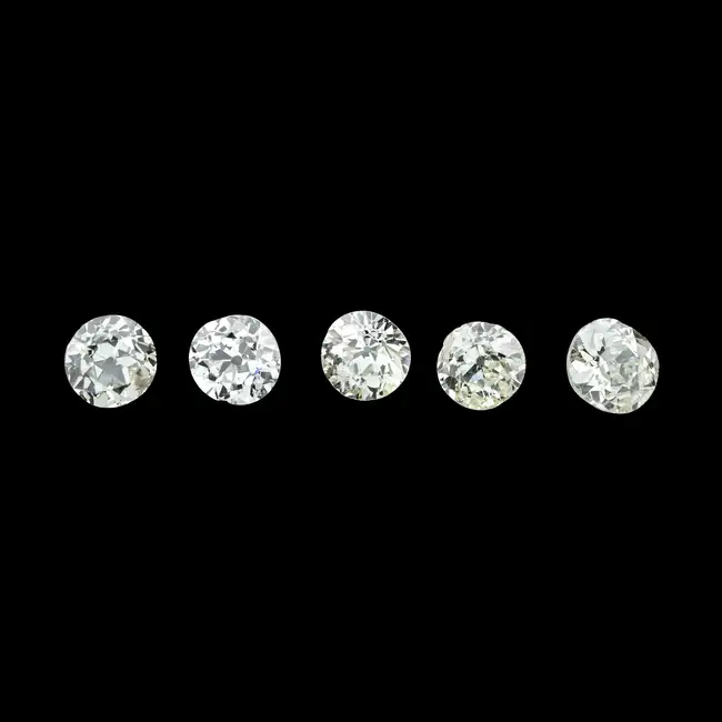 Five old-cut diamonds, 2.43ct