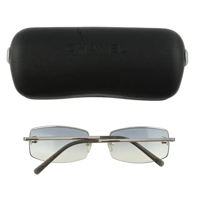 Chanel - sunglasses