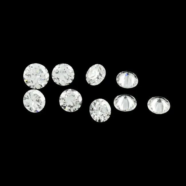 Nine brilliant-cut diamonds, 1.50ct