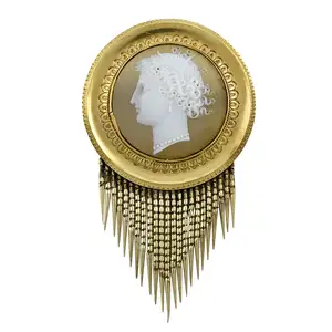 Victorian gold Archeological Revival brooch