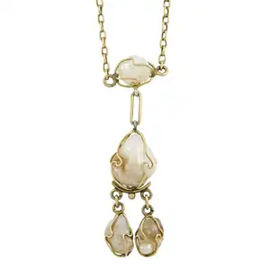 Art Nouveau 9ct gold baroque pearl necklace