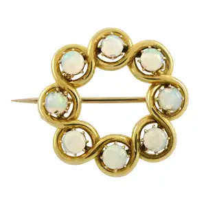 Late Victorian 15ct gold opal wreath brooch