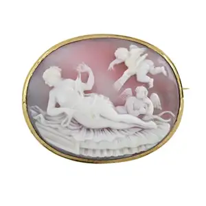 19th century conch shell cameo brooch