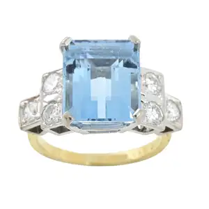 Aquamarine and diamond ring