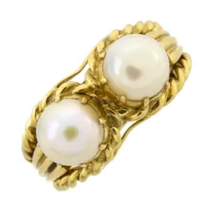 Pearl two-stone ring