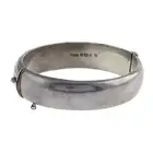 Silver bicolour foliate hinged bangle