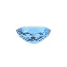 Oval-shape blue topaz, 110.90ct