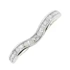9ct gold diamond shaped band ring