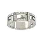 18ct gold diamond 'G' ring, by Gucci