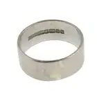 18ct gold band ring