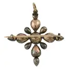 Georgian foil-back garnet brooch