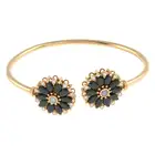 18ct gold black gem & diamond bangle